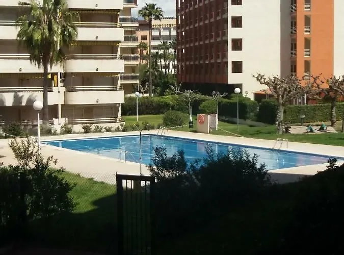 Bonito Con Varias Piscinas 아파트