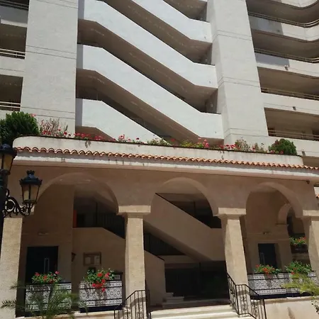 Bonito Apartamento Con Varias Piscinas